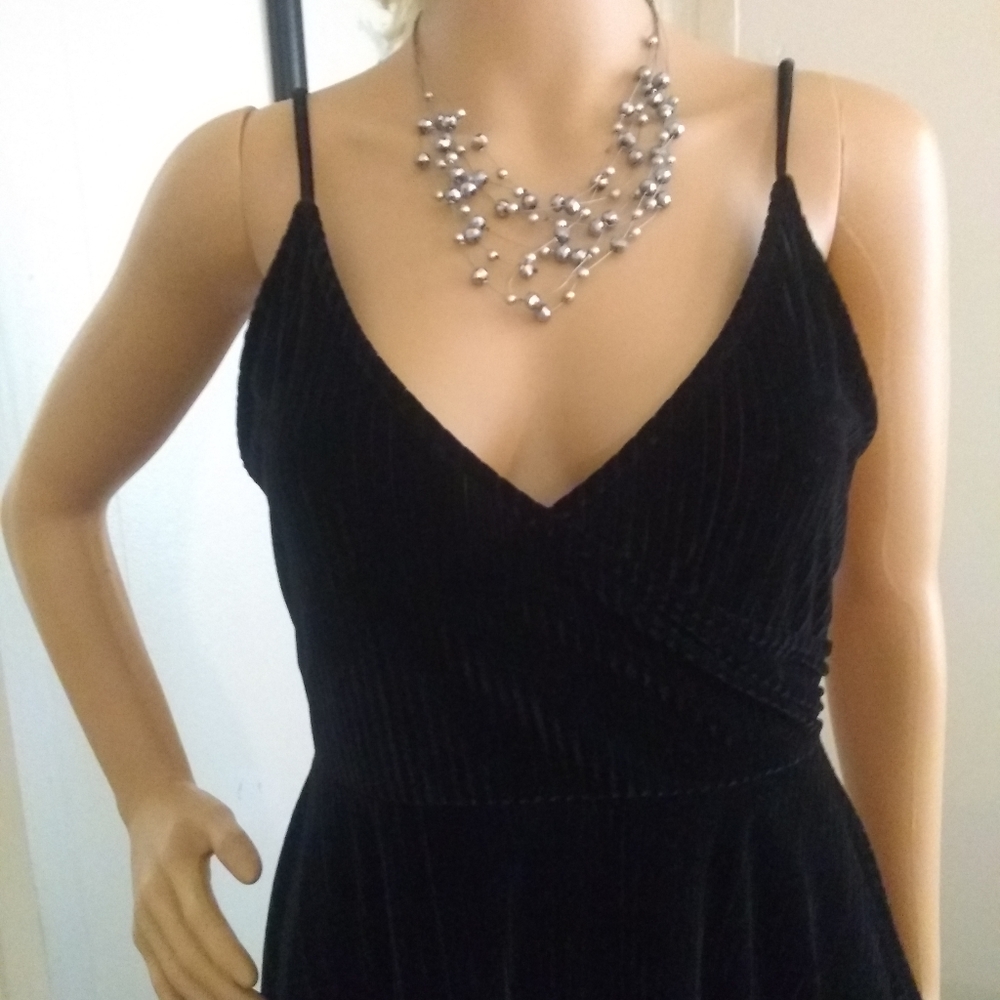 Forever 21 Dress - Picture 4 of 7
